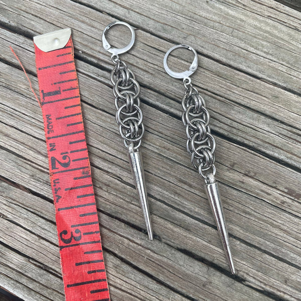 Small Helm Chain Spike Earrings