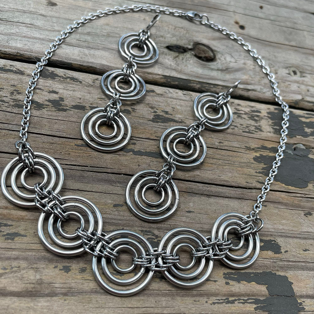 Bullseye Necklace - 5 Units