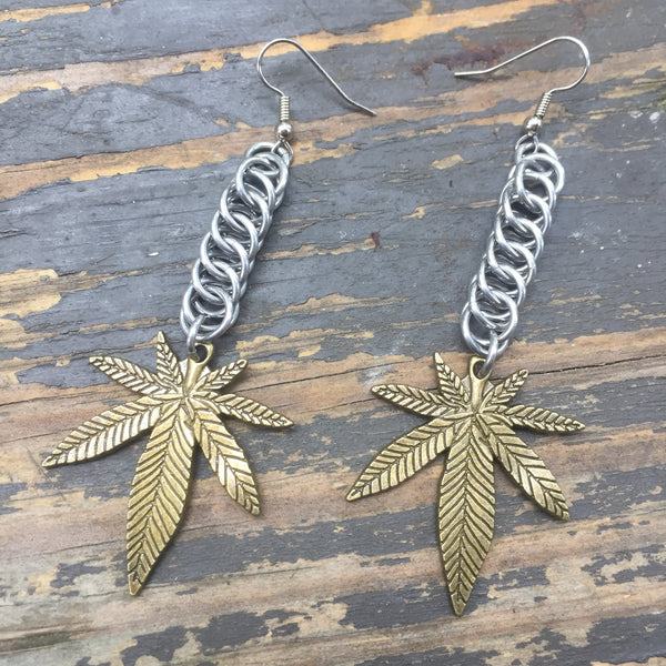 Brass Pot Leaf Medium Chainmaille Earrings