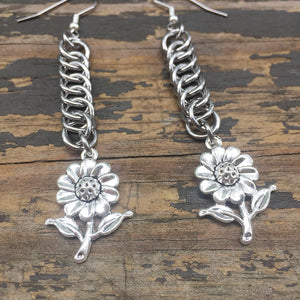 Silver Daisy Medium Chainmaille Earrings