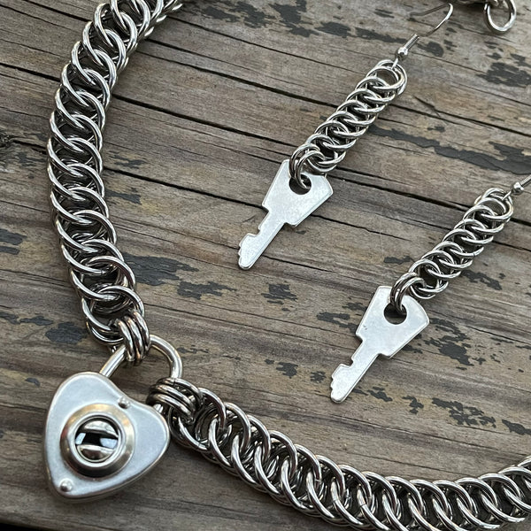 Sweetheart of the Rodeo Lock Necklace Set