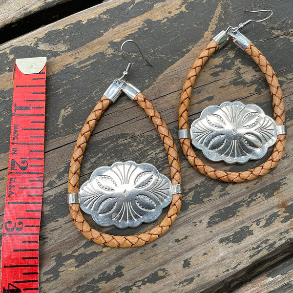 Tan Bolo Cord Kitty Concho Earrings